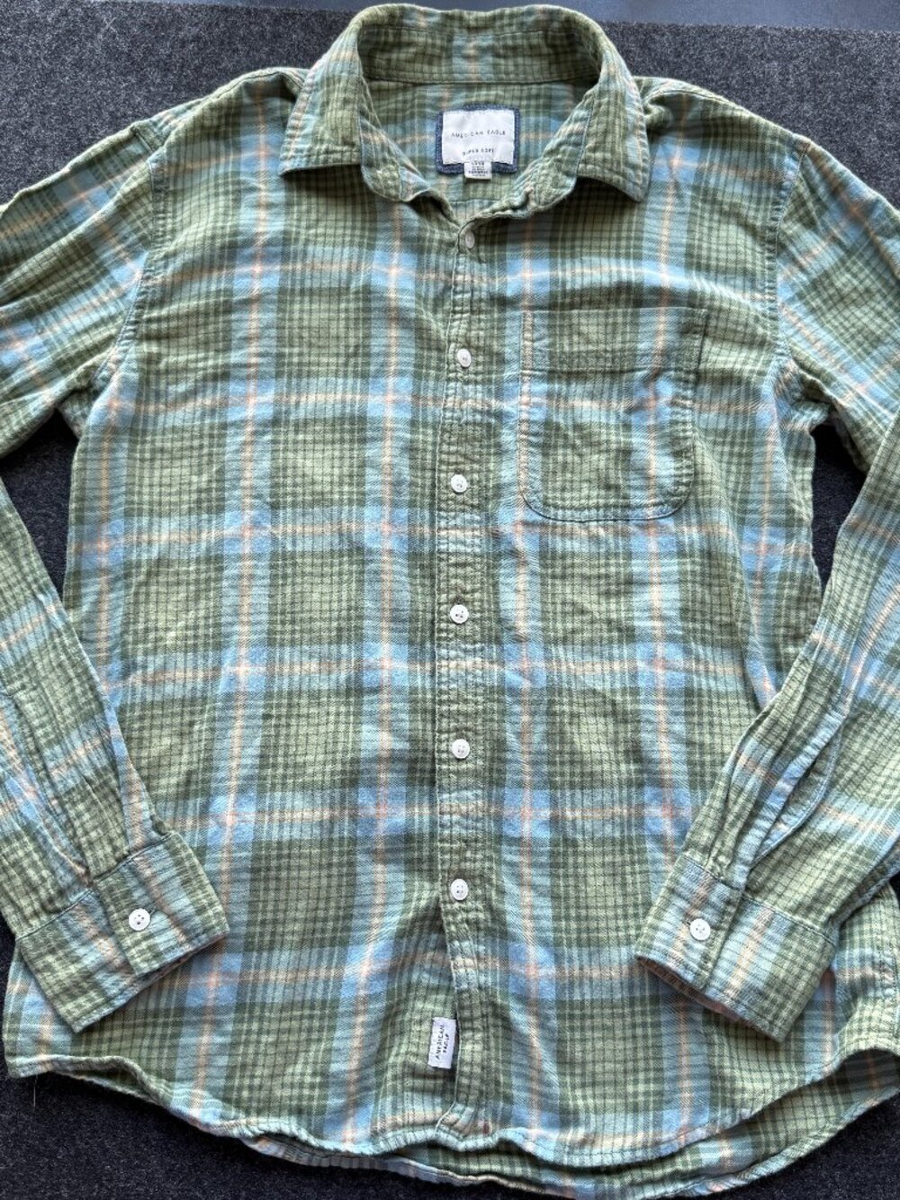 American Eagle Super Soft Plaid Flannel Shirt Men's Small
